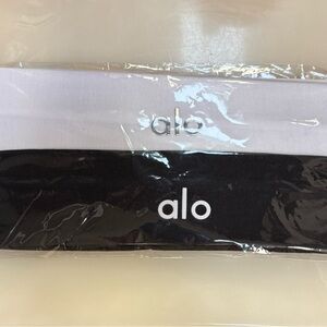 ALO Yoga Two-Tone Black and White Headbands